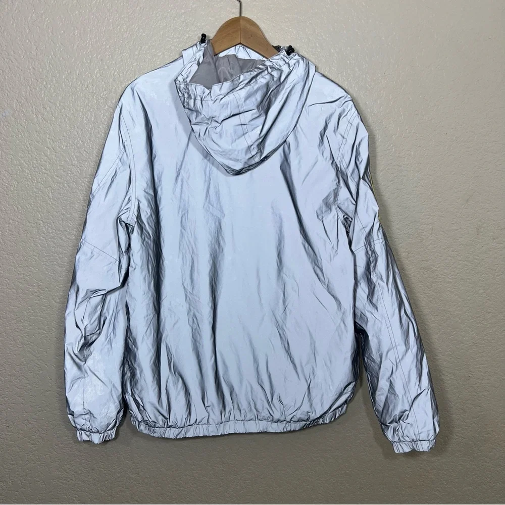 Members Only Space Suit Silver Reflective Pullover Windbreaker Hoodie Size M
